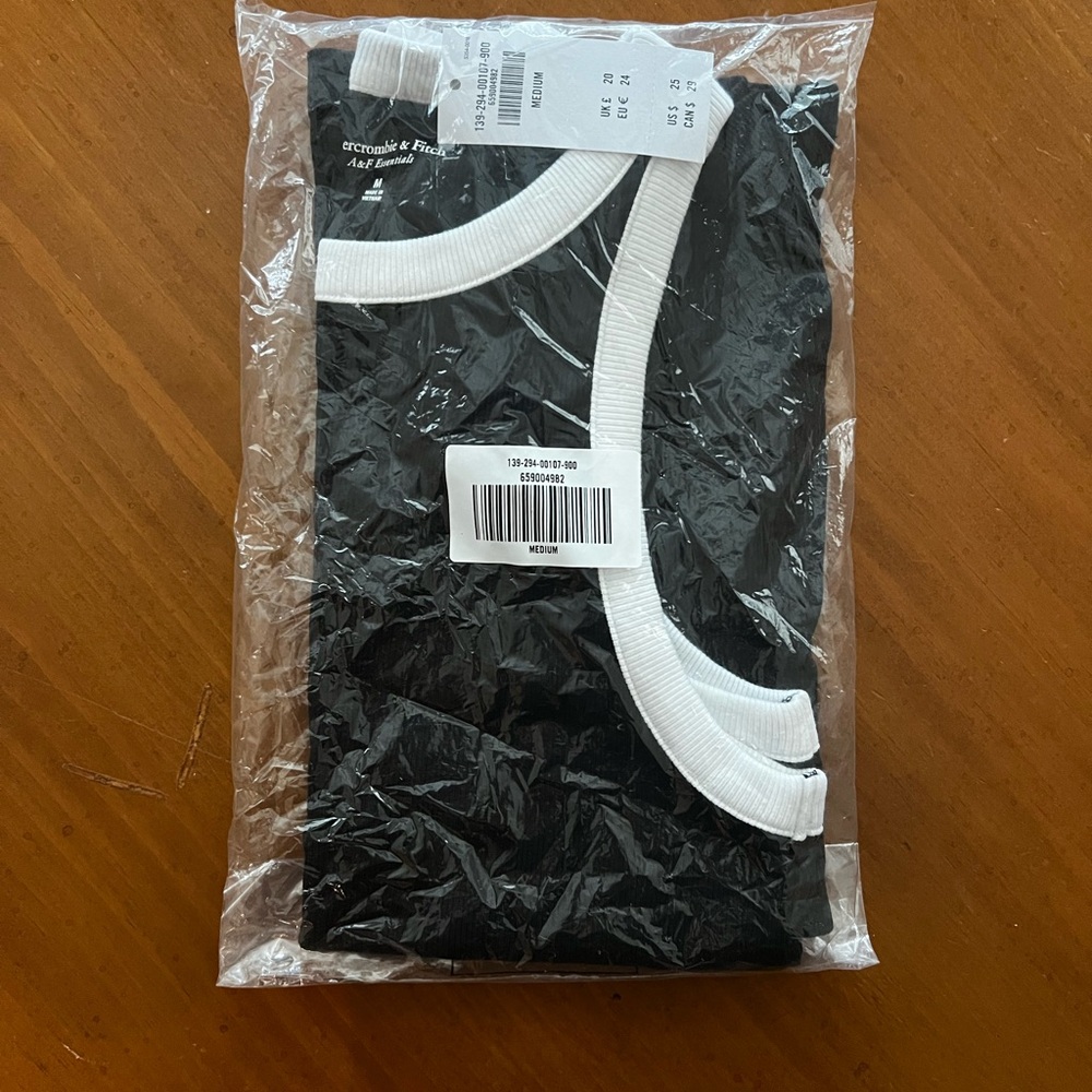Abercrombie & Fitch Black and White Tank Top